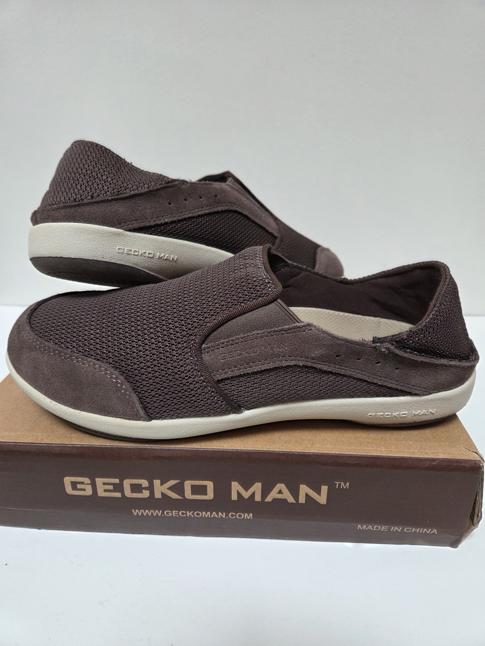 Geckoman Men's 9.5 Brown Mesh Shoes